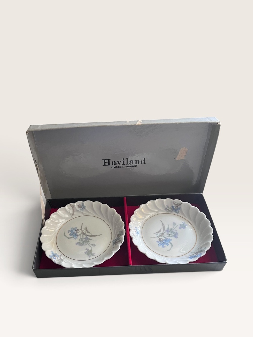 Vintage  Haviland Limoges
Coaster Scallops Blue Leaves lot of 2 original box